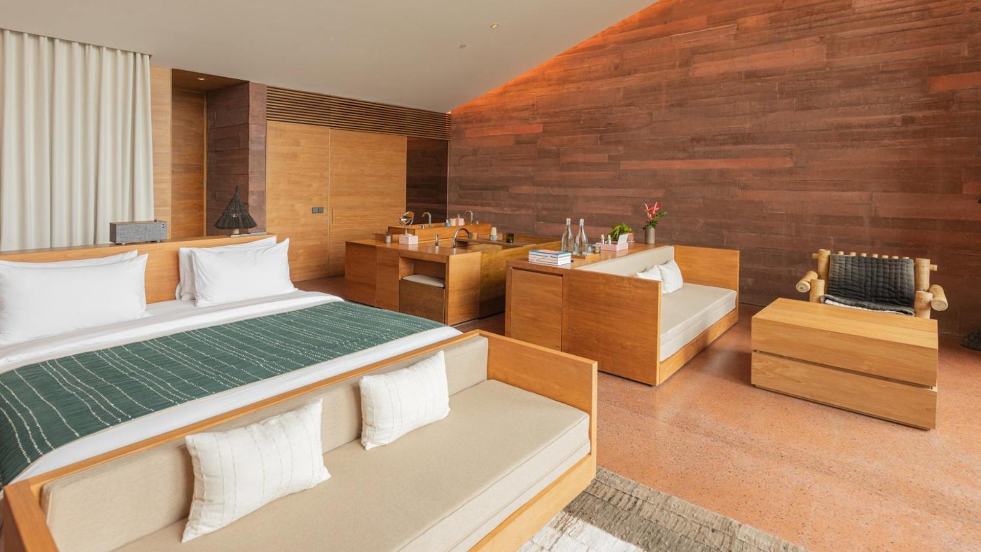 Potato Head & Resort Seminyak (Bali)